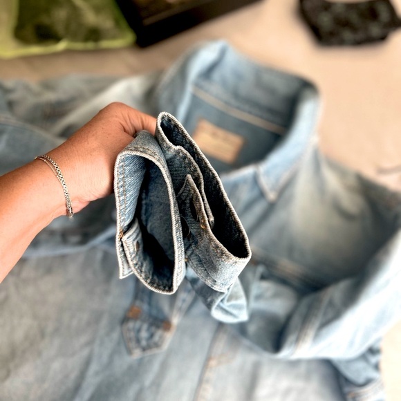 We The Free Leah Denim
Pullover Womens NWOT Free People Light Wash Denim Jacket - Picture 3 of 14